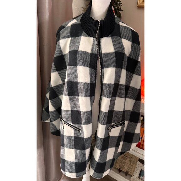 Le Moda Black and White Buttalo Check Zip Up Kimono - Picture 2 of 6